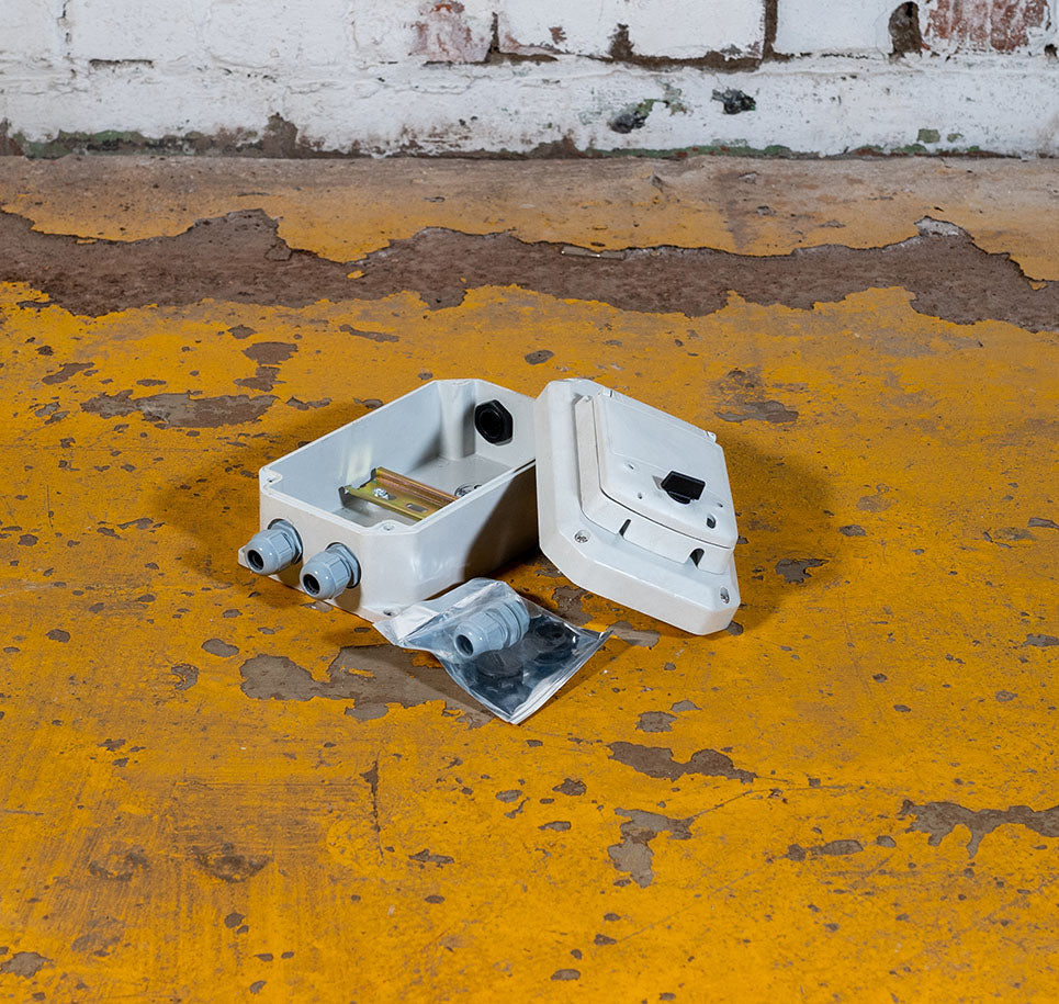 AllRobust - With Flap and Lock